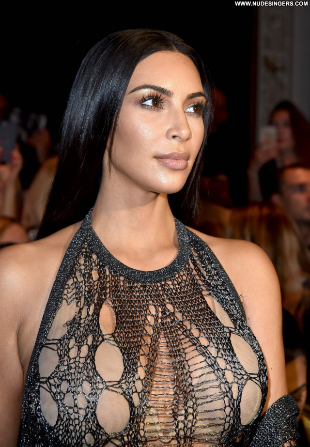 Kim Kardashian No Source Celebrity Cleavage Candids Paris Beautiful