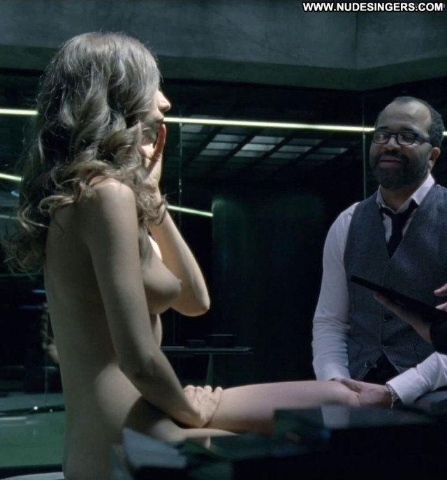 Evan Rachel Wood No Source Breasts Angel Beautiful Nude Bar Posing