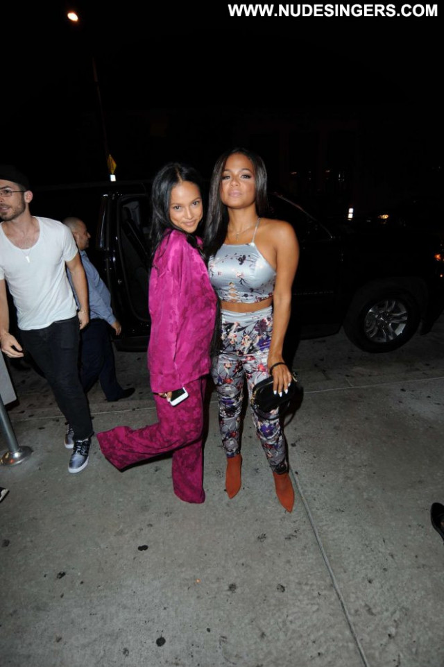 Karrueche Tran Los Angeles Los Angeles Angel Babe Posing Hot