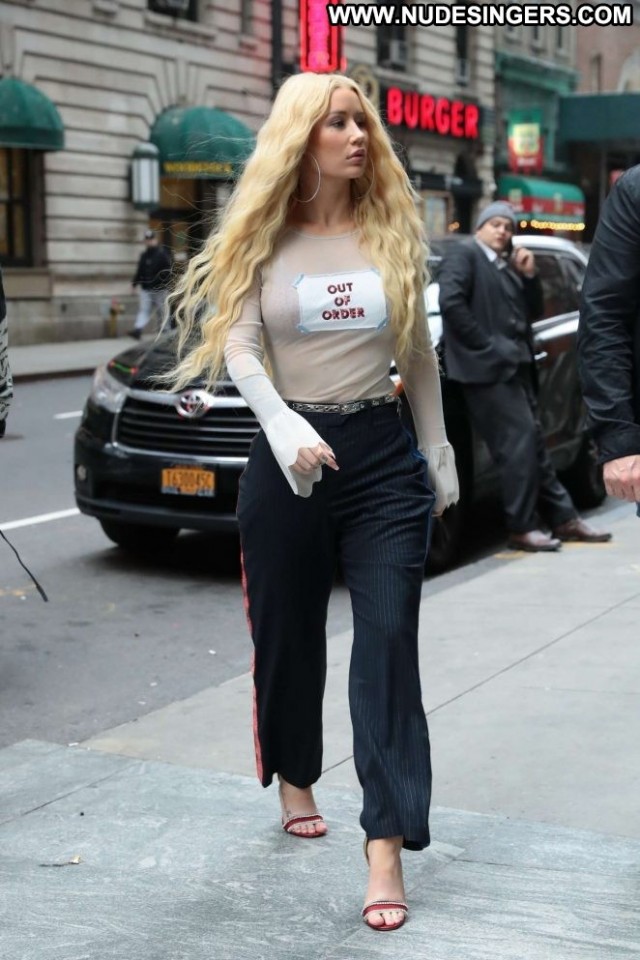 Iggy Azalea New York New York Beautiful Paparazzi Celebrity Posing